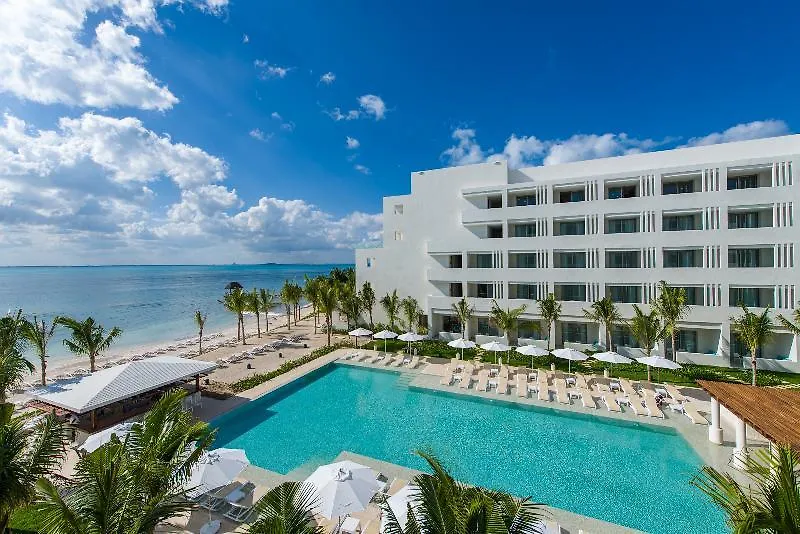 Izla Beach Front Hotel Isla Mujeres