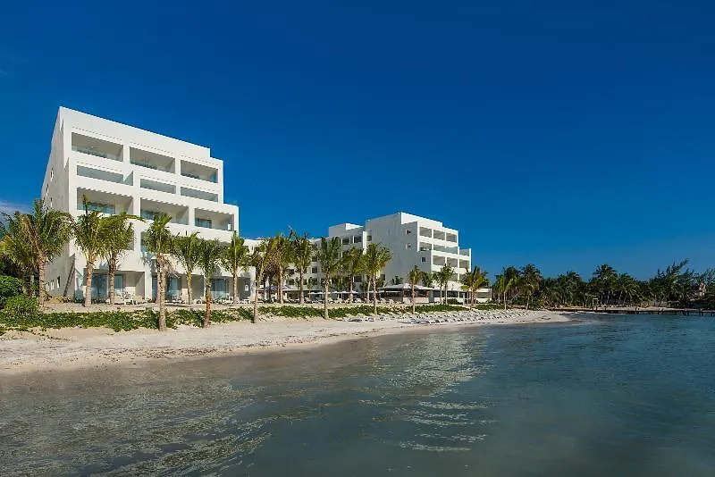 Izla Beach Front Hotel Isla Mujeres